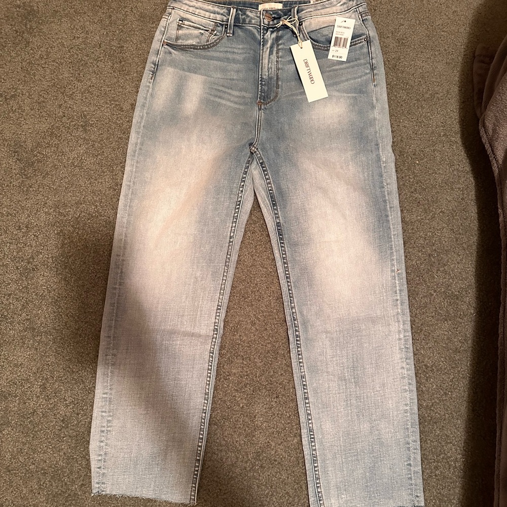Driftwood Royce Jeans in Light Wash. size 29. NEW WITH TAGS! - Picture 11 of 16